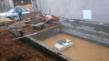 Construção de Piscinas de Alvenaria Taboão da Serra - Construção de Piscina de Fibra Aquecida Construção de Piscinas de Alvenaria Taboão da Serra - Construção de Piscina de Fibra Aquecida