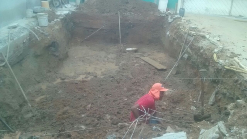 Empresa de Construção de Piscina Fibra Mooca - Construção de Piscina Azulejo