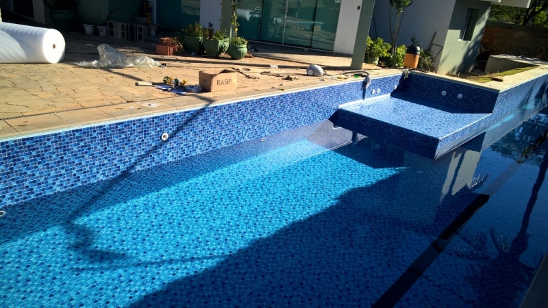 Instalação de Piso Vinilico em Piscina Marília - Instalação de Vinil