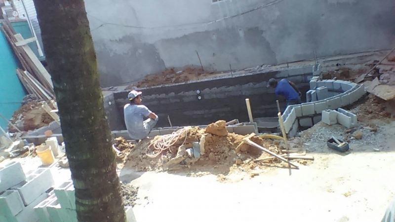 Onde Encontro Construção de Piscina Fibra Barueri - Construção de Piscina para Academias